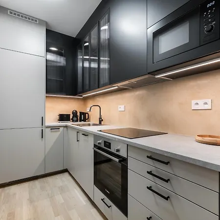 Appartamento Rentero New In Zizkov - Balcony & Near Vitkov Praga